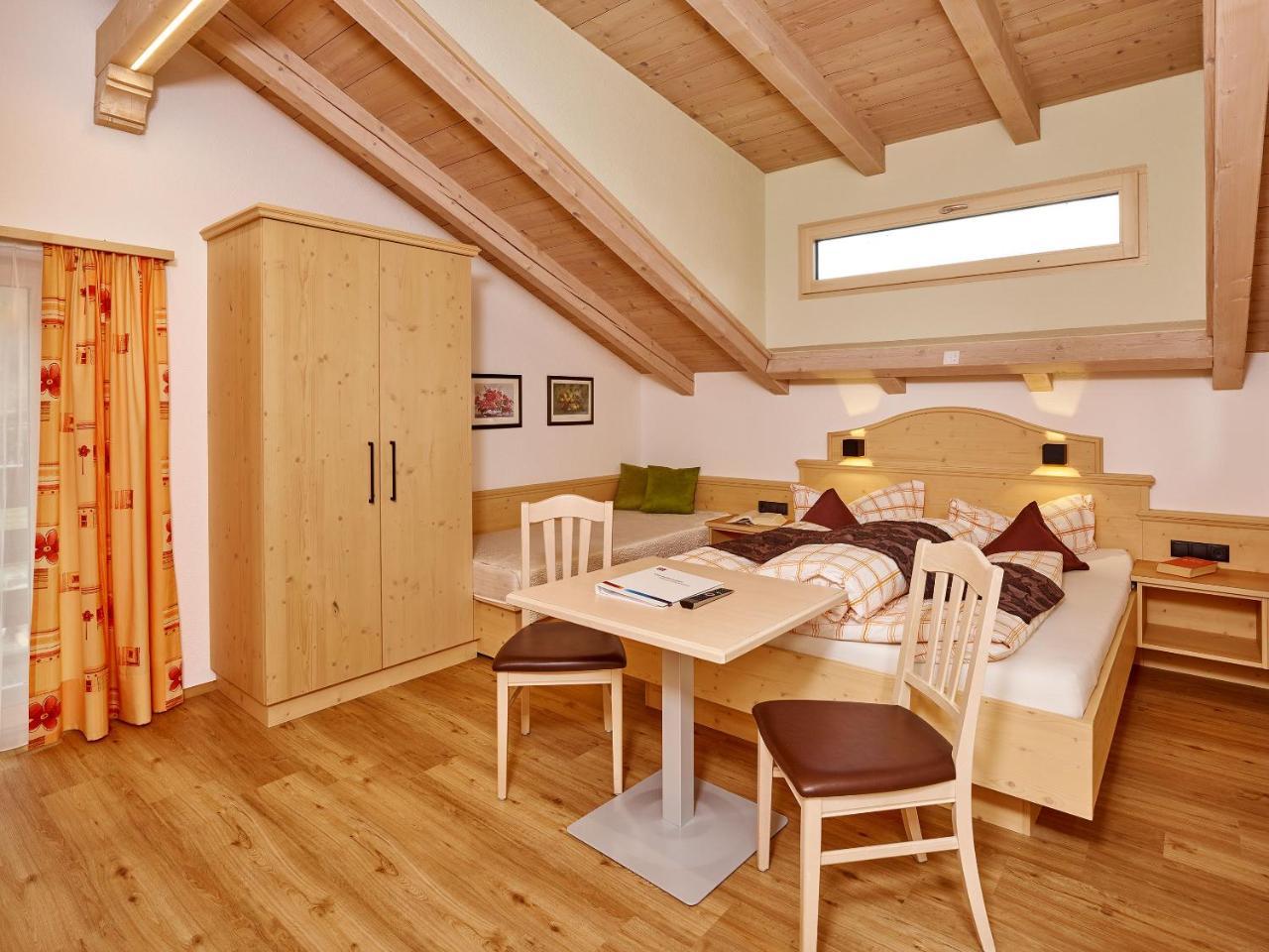 Gaestehaus Renate Längenfeld Extérieur photo